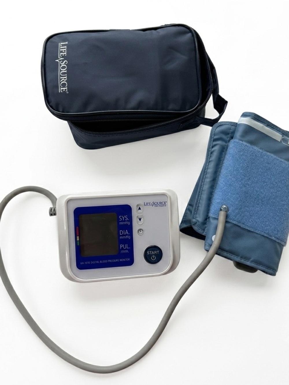LifeSource UA-1010 Blood Pressure Monitor Medium Cuff Case Manual Tested Works